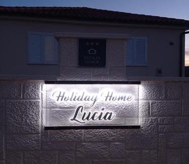 Lozovac House | Holiday Home Lucia