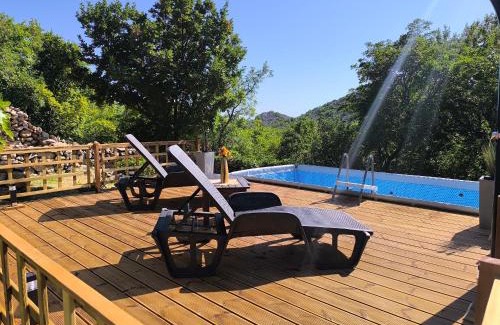 Jablanac House | Holiday Home Lucija " Private house with pool "