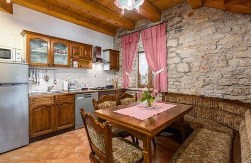 Gajana House | Holiday Home Luna