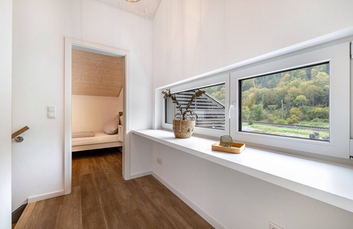 Beuron House | Holiday Home 'Lupus 1' with Mountain View, Private Terrace and Wi-Fi