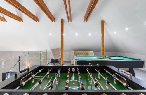 Dolni Laz House | Holiday Home Luxury Retreat Resort by Interhome