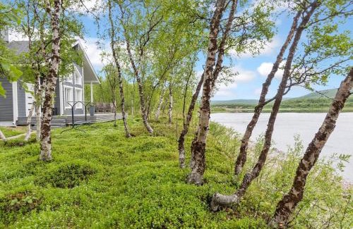 Utsjoki House | Holiday Home Mökki tenolla by Interhome