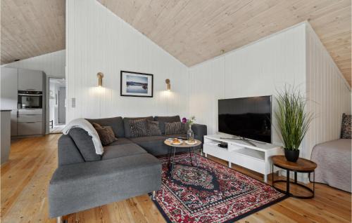 Pedersker House | Holiday Home Møllestien