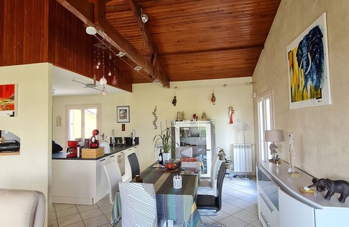 Monsempron-Libos House | Holiday Home 'Maison Monsempron - Libos' with private Pool, Wi-Fi and Air Conditioning