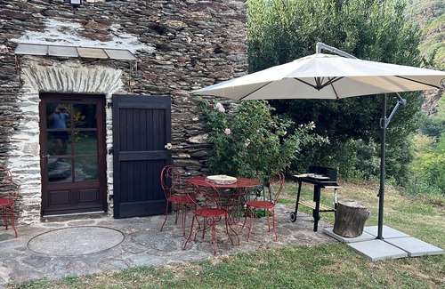 Saint-Paul-la-Coste House | Holiday Home 'Maison « la Clede »' with Mountain View, Private and Private Terrace