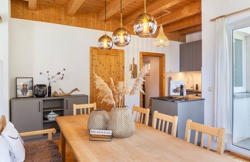 See House | Holiday Home 'Maierhof 341' with Lake View, Private Terrace and Wi-Fi