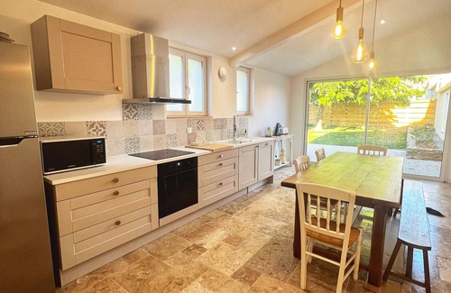 Sainte-Foy House | Holiday Home 'Maison Proche Sables D'Olonne 8p' with Private Terrace and Air Conditioning