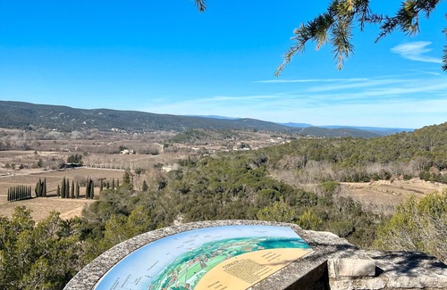 Cornillon House | Holiday Home 'Maison Olivier, Authentiek En Luxe' with Mountain View, Private Pool and Wi-Fi