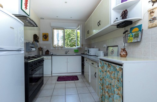 Soustons House | Holiday Home Maison Soustons close to the Sea with Terrace & A/C
