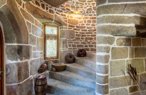 Kerlouet House | Holiday Home Maner Penfrat by Interhome