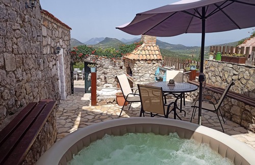 Peljesac peninsula House | Holiday Home Mario - One-Bedroom Holiday Home
