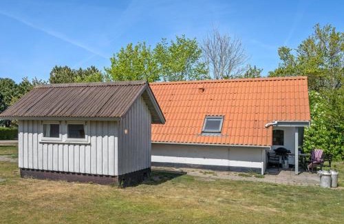 Frølunde Fed House | Holiday Home Marita - 225m from the sea by Interhome