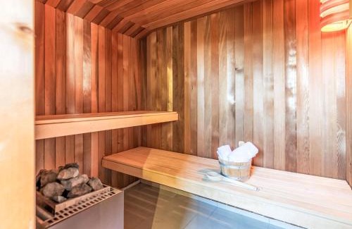 Dagebuell House | Holiday Home Meeresbrise by Interhome