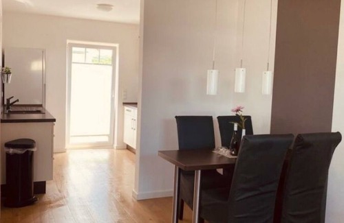 Gnies House | Holiday Home 'Melody' with Private Terrace and Wi-Fi