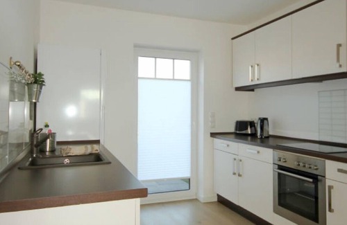 Gnies House | Holiday Home 'Melody' with Private Terrace and Wi-Fi