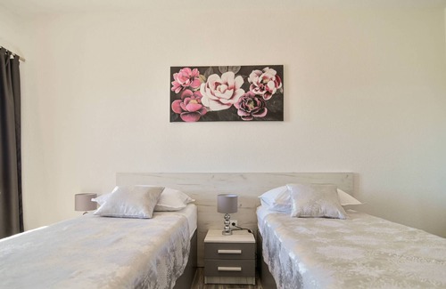 Blizna Donja House | Holiday Home Mia