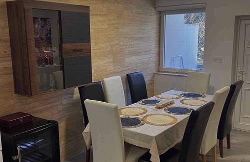 Vonyarcvashegy House | Holiday home Modern and beautifully furnished with WLAN and air conditioning
