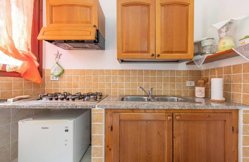 Villaputzu House | Holiday Home 'Monolocale Il Girasole' close to City Centre with Garden & A/C