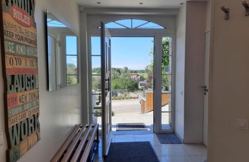 Fouron-le-Comte House | Holiday Home Mooi - Voeren