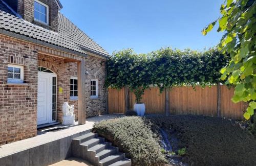 Fouron-le-Comte House | Holiday Home Mooi - Voeren