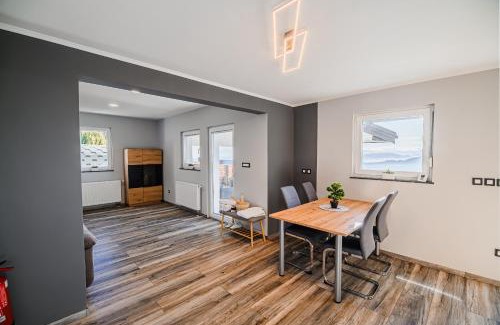 Dravograd House | Holiday Home Mountainview Horizon with Private Sauna & Hot Tub