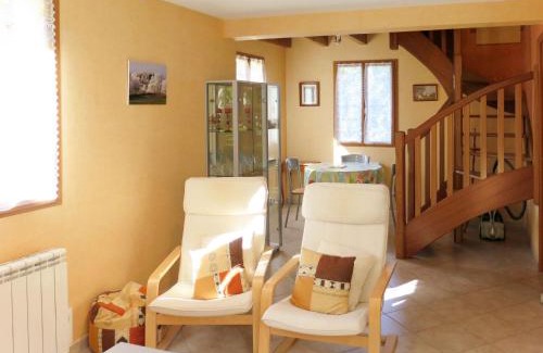 Felzins House | Holiday Home Mouty by Interhome