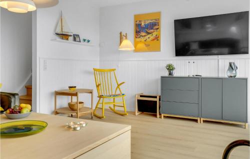 Assens House | Holiday Home Næsvej Assens
