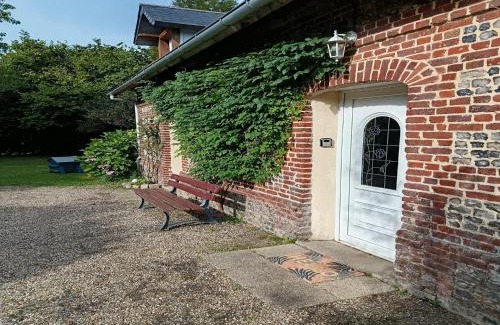 Les Grandes-Ventes House | Holiday Home near Alabaster Coast