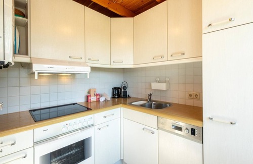 Westenschouwen House | Holiday Home near Beach with Pool Access
