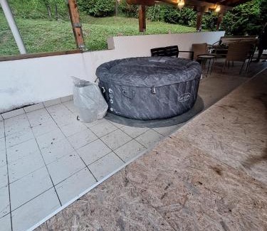 Breznik Plesivicki House | Holiday Home Nature Plesivica