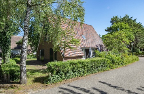 Municipality of Oosterhout House | Holiday Home near Breda & De Biesbosch Park
