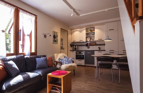 Carsac-Aillac House | Holiday Home near Dordogne River