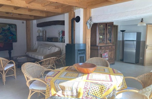Digne-les-Bains House | Holiday Home near Verdon Gorges, France
