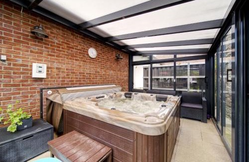 Neurazy House | Holiday Home Neurazy by Interhome
