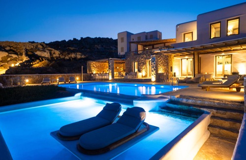 Plintri House | Holiday Home 'Nike Of Selini Private Pool' with Sea View, Wi-Fi and Air Conditioning