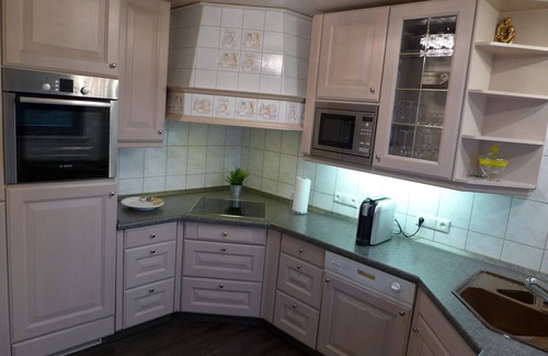 Nideggen House | Holiday home oasis on the rock tour