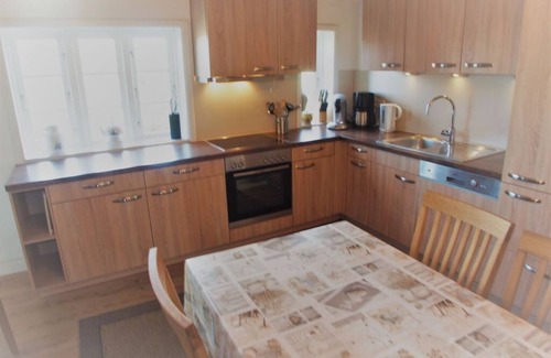 Fedderswarf Apartment | Holiday home Ockholm