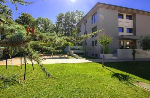 Krizine House | Holiday Home Oliva 1 by Interhome