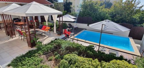 Gradac House | Holiday home Olive