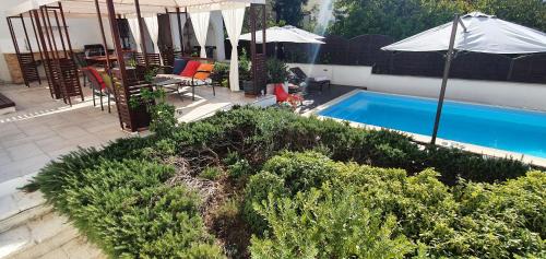 Gradac House | Holiday home Olive