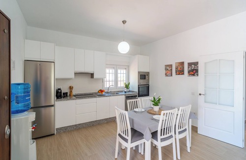 Marchena Cottage | Holiday Home Olivera