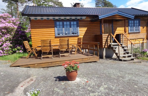 Sundsandvik House | Holiday home on the west coast not far from the beach