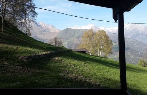 Stazzona House | Holiday home overlooking Lake Como, 8 people 3 bedrooms 2 bathrooms, relaxation and nature
