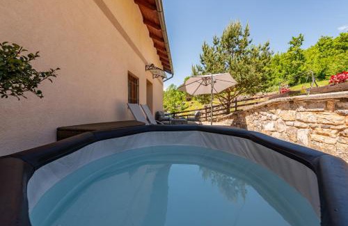 Gospic House | Holiday home Palo santo