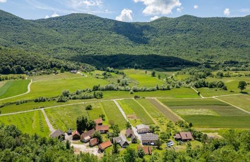 Gospic House | Holiday home Palo santo