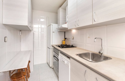 Mar de Cristal House | Holiday Home 'Paraiso En Mar De Cristal Mar Menor' with Shared Pool, Wi-Fi and Air Conditioning