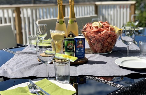Bomlo House | Holiday home perfect for fishing with friends and family GO.FISH member