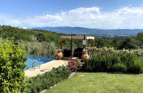 Pergine Valdarno House | Holiday Home Pianelli by Interhome