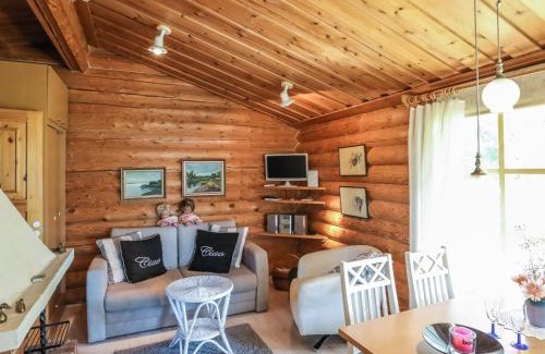 Maaninka House | Holiday Home Piharanta by Interhome