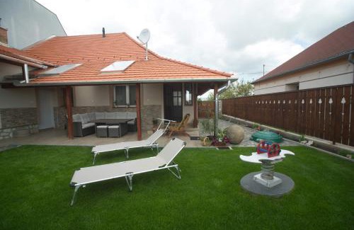 I.Eger House | Holiday Home Podium